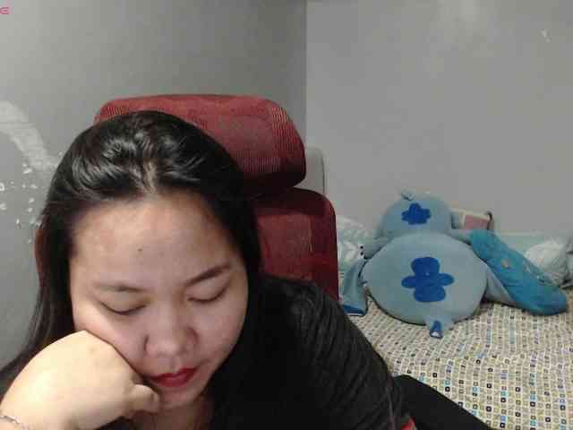 BubbleButtPinay webcam