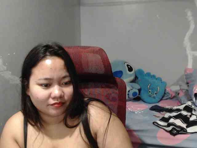 BubbleButtPinay webcam