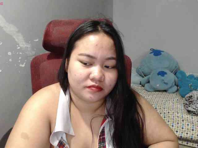 BubbleButtPinay webcam
