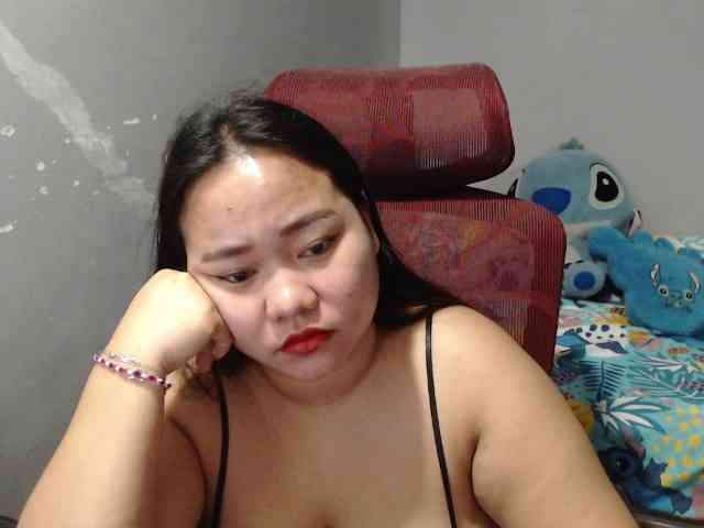 BubbleButtPinay webcam