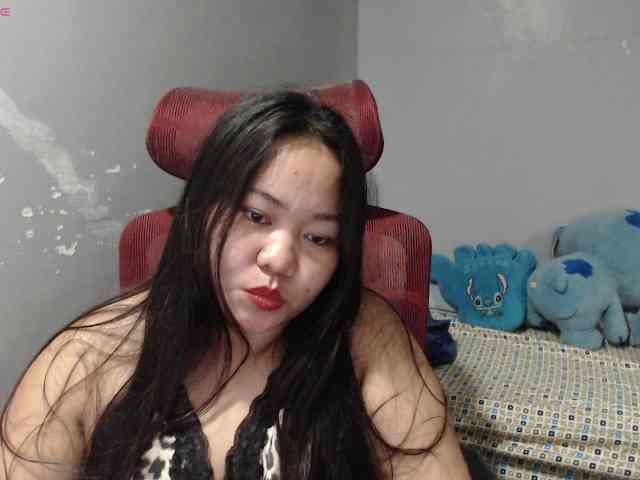 BubbleButtPinay webcam