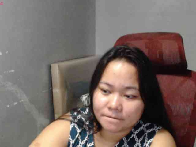 BubbleButtPinay webcam