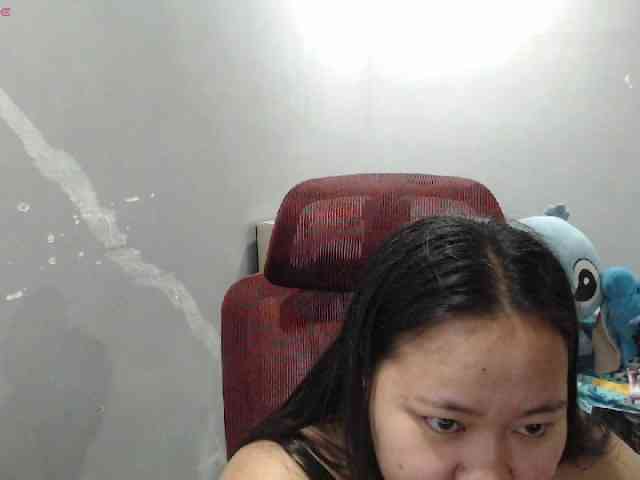 BubbleButtPinay webcam