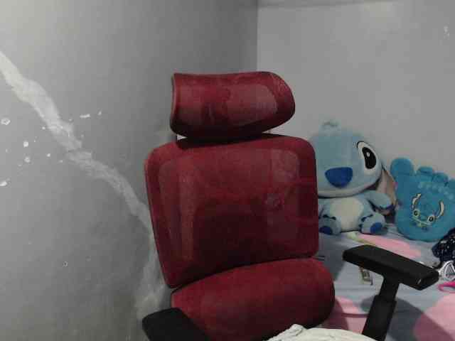 BubbleButtPinay webcam