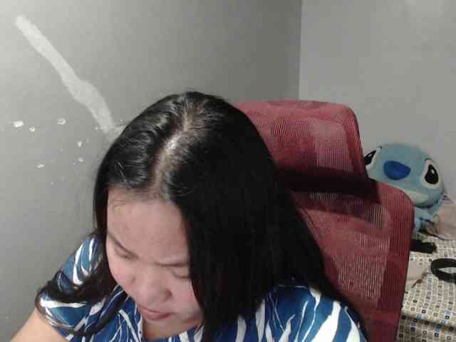 BubbleButtPinay webcam