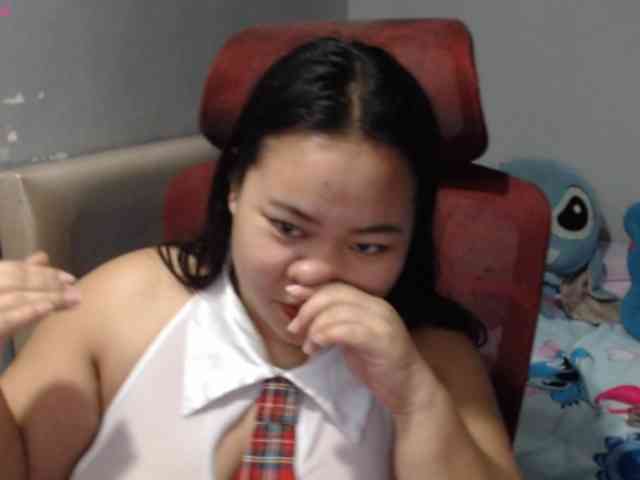 BubbleButtPinay webcam