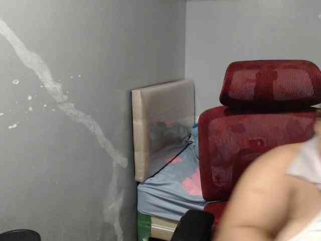 BubbleButtPinay webcam
