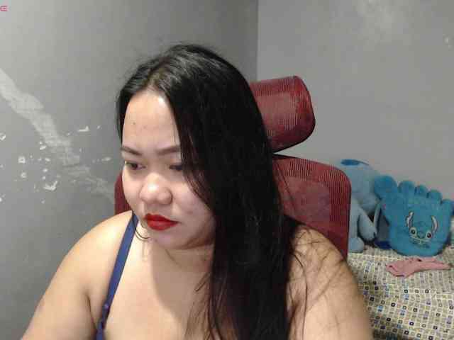 BubbleButtPinay webcam