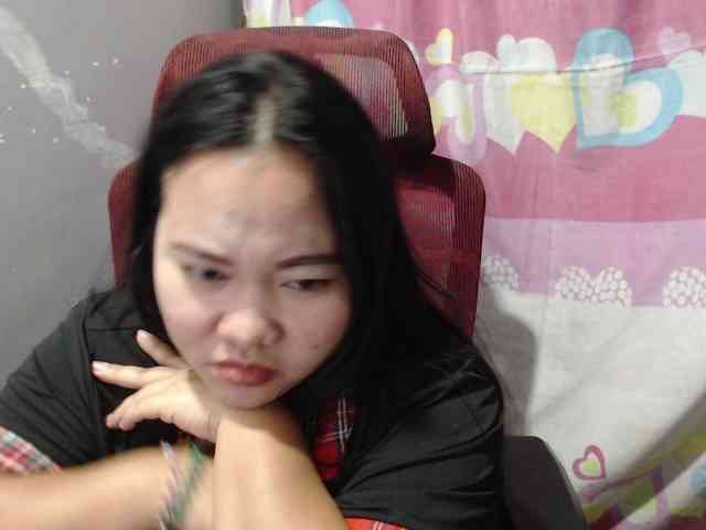 BubbleButtPinay webcam