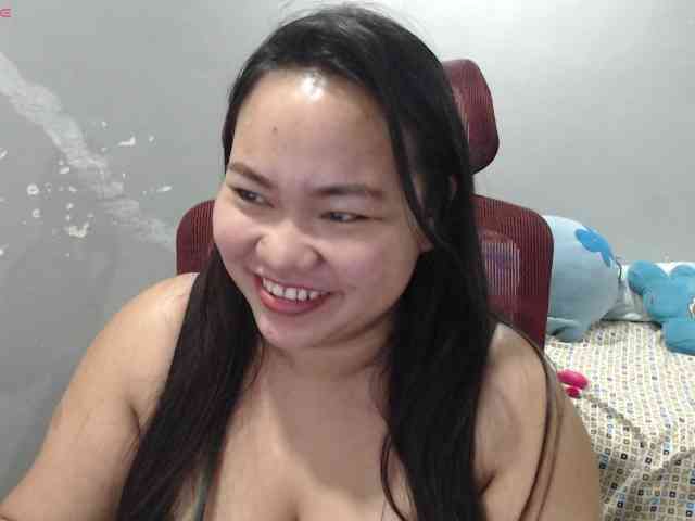 BubbleButtPinay webcam