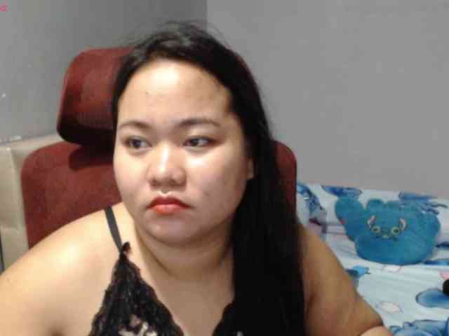 BubbleButtPinay webcam