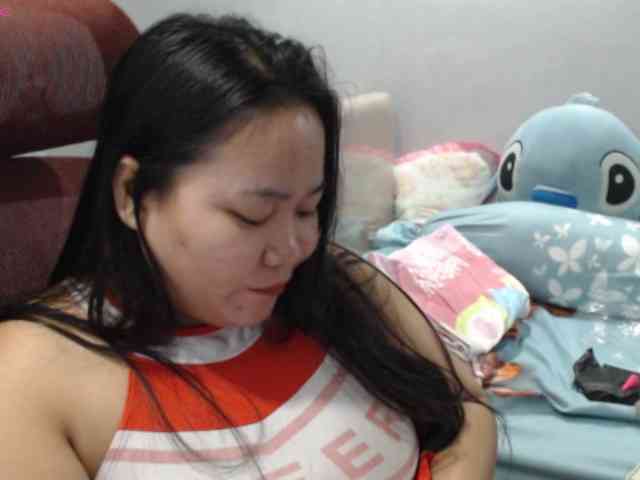 BubbleButtPinay webcam