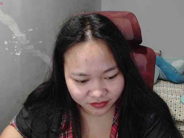 BubbleButtPinay webcam