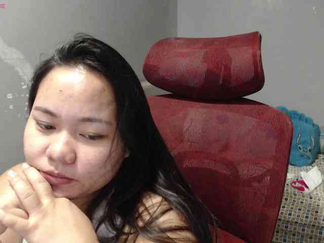BubbleButtPinay webcam
