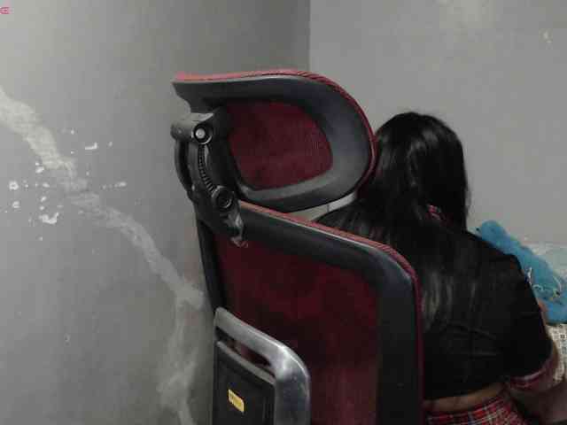 BubbleButtPinay webcam