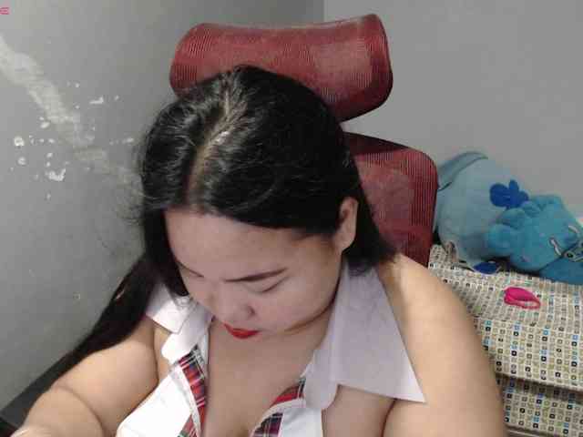 BubbleButtPinay
