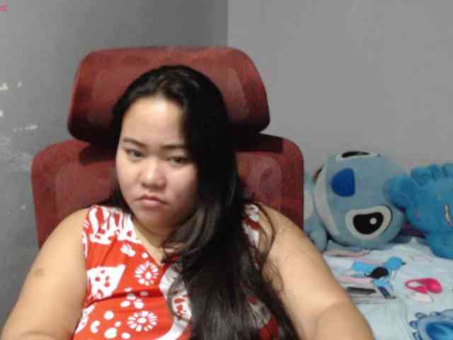 BubbleButtPinay webcam