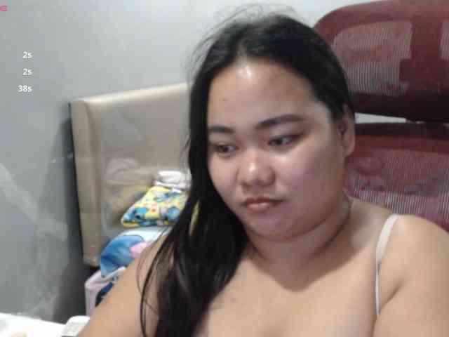 BubbleButtPinay webcam
