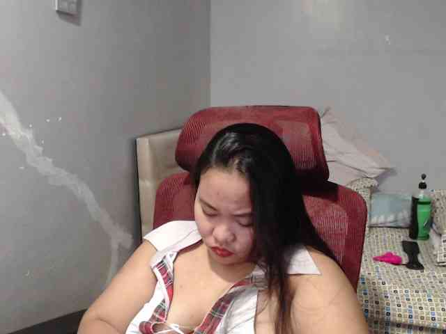 BubbleButtPinay webcam