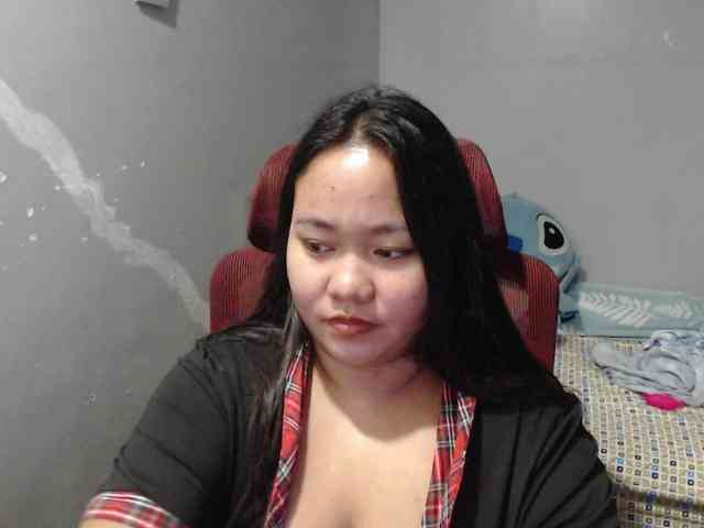 BubbleButtPinay webcam