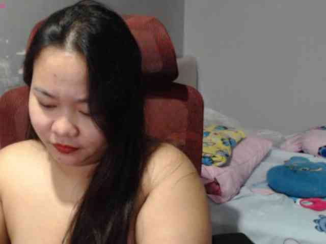 BubbleButtPinay webcam