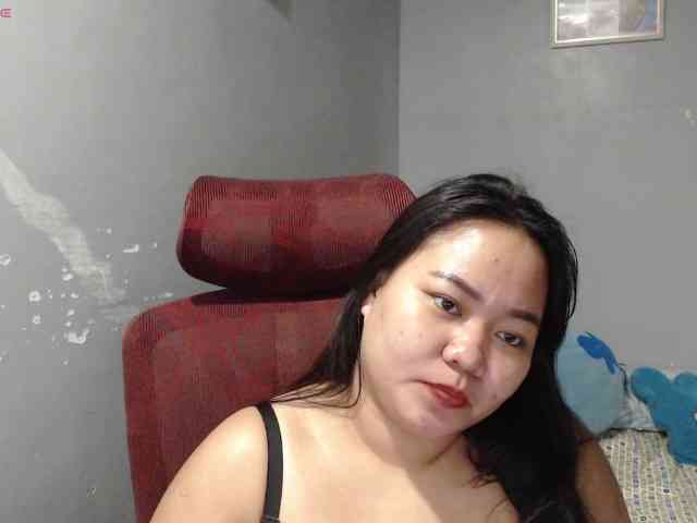 BubbleButtPinay webcam
