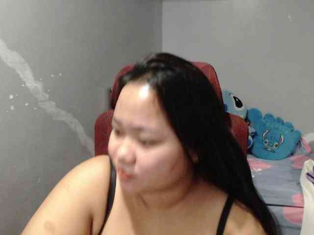 BubbleButtPinay webcam
