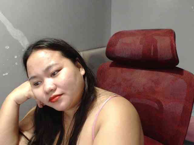BubbleButtPinay webcam