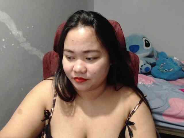 BubbleButtPinay webcam