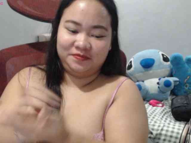 BubbleButtPinay webcam