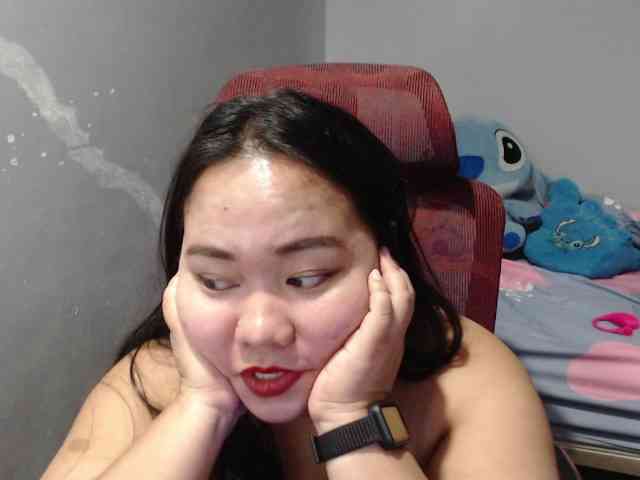BubbleButtPinay webcam