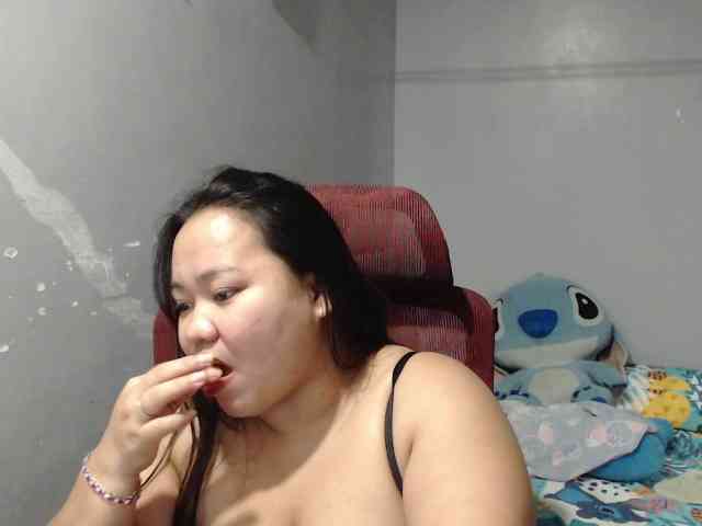 BubbleButtPinay webcam