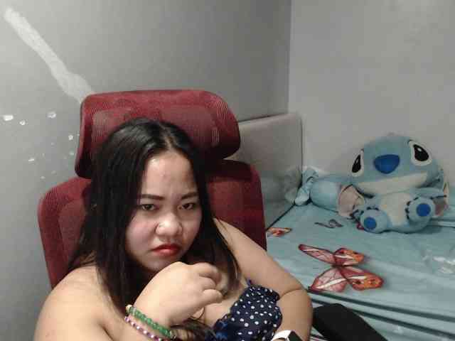 BubbleButtPinay webcam