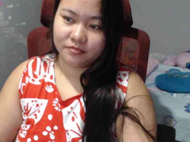BubbleButtPinay webcam