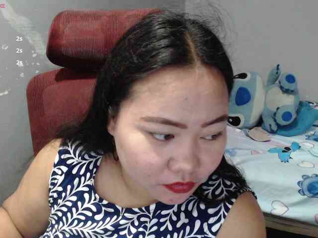 BubbleButtPinay webcam