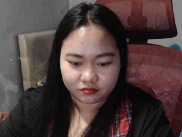 BubbleButtPinay webcam
