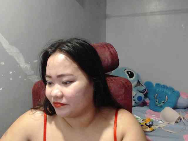 BubbleButtPinay webcam