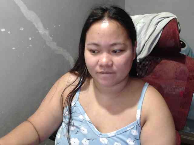 BubbleButtPinay webcam