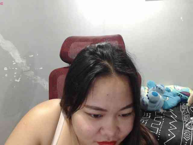 BubbleButtPinay webcam