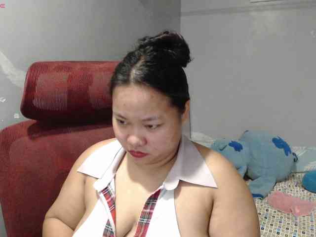 BubbleButtPinay webcam