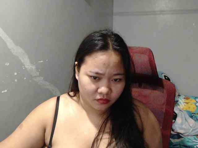 BubbleButtPinay webcam