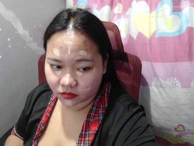 BubbleButtPinay webcam