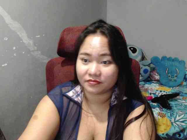 BubbleButtPinay webcam