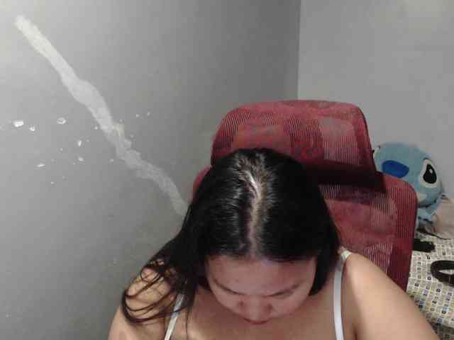 BubbleButtPinay webcam