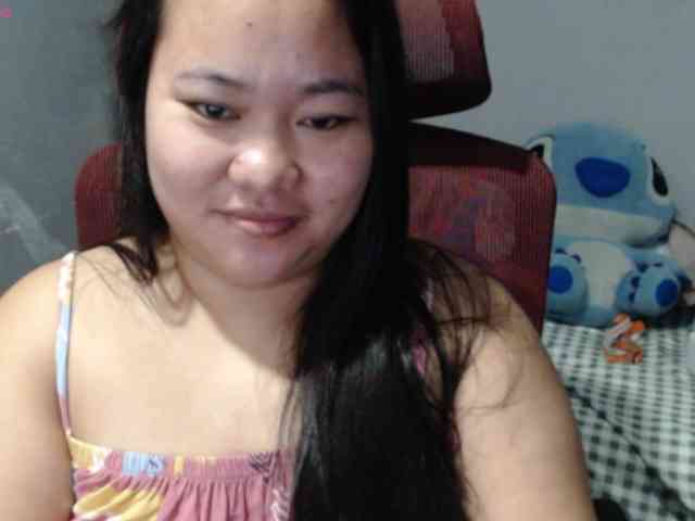 BubbleButtPinay webcam