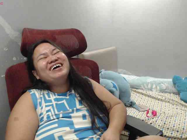 BubbleButtPinay webcam