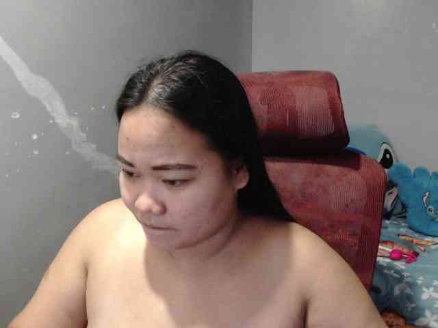 BubbleButtPinay webcam
