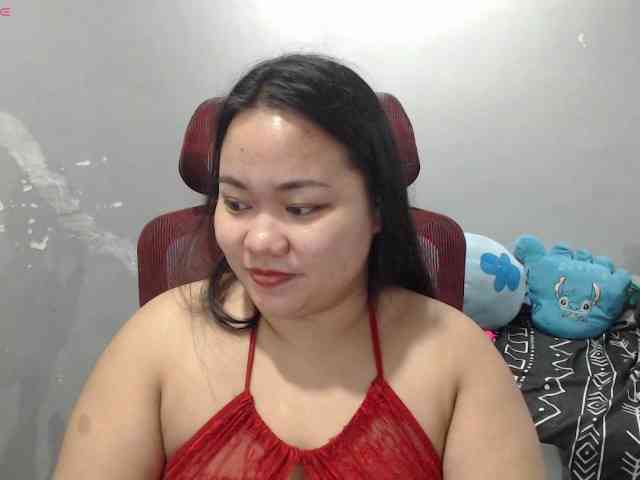BubbleButtPinay webcam