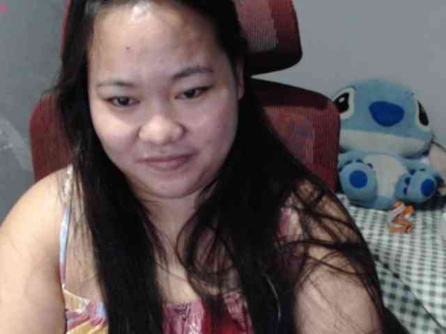BubbleButtPinay webcam