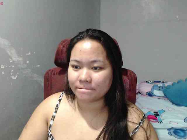 BubbleButtPinay webcam